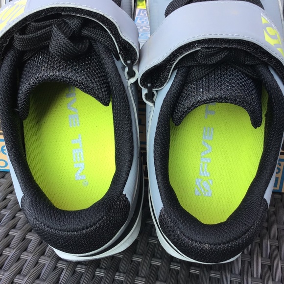Five Ten Mountain Bike Shoes Men’s 9 Clip-in Nearly New Cycling EUC - Picture 9 of 14